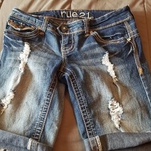 Rue 21 Bermuda shorts